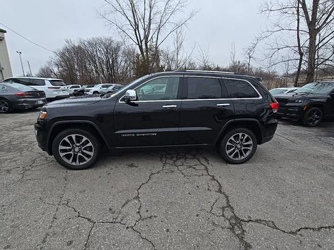 Used 2018 Jeep Grand Cherokee Limited image 2