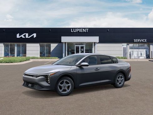 New 2025 Kia K4 LXS image 5