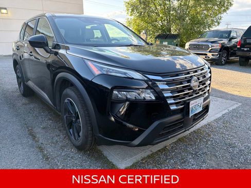 Certified 2025 Nissan Rogue SV AWD/4WD image 5
