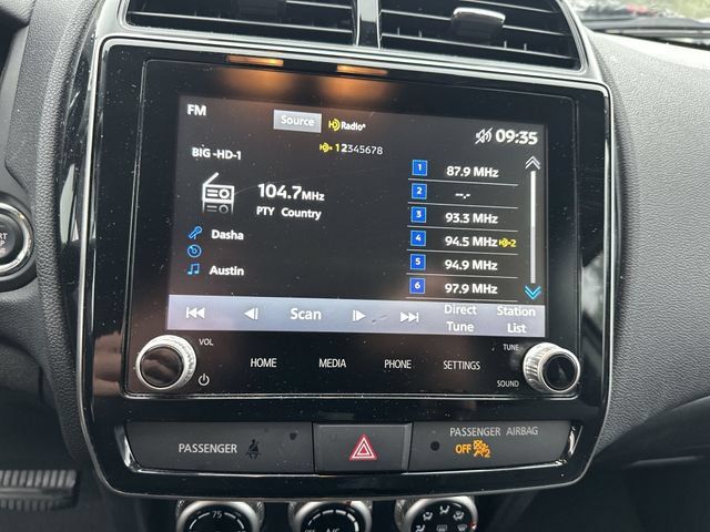 Used 2025 Mitsubishi Outlander Sport AWD image 21