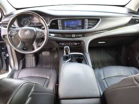 Used 2021 Buick Enclave Avenir w/ Avenir Technology Package AWD/4WD image 8