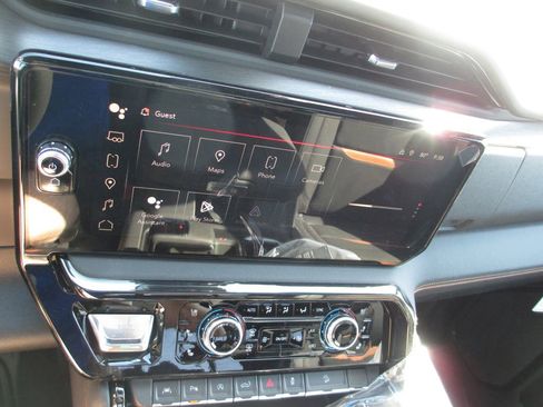 New 2026 GMC Sierra 1500 AT4 w/ AT4 Premium Package AWD/4WD image 20