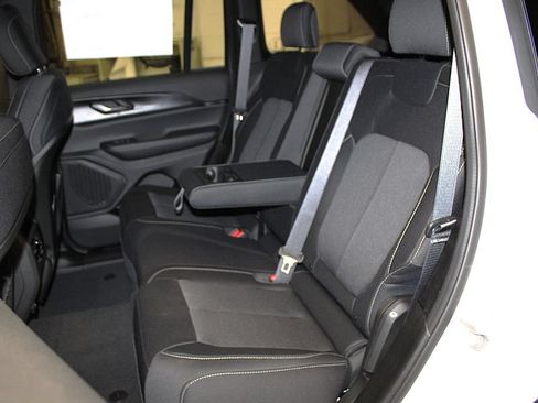 New 2026 Jeep Grand Cherokee Laredo X AWD/4WD image 29