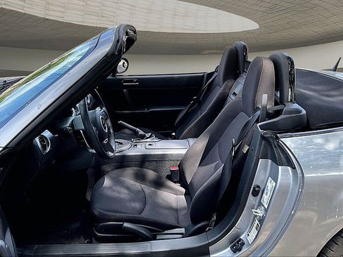 Used 2015 MAZDA MX-5 Miata Club RWD image 20