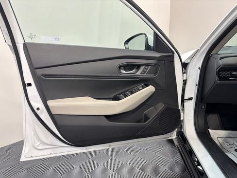 Certified 2025 Honda Accord Touring image 29