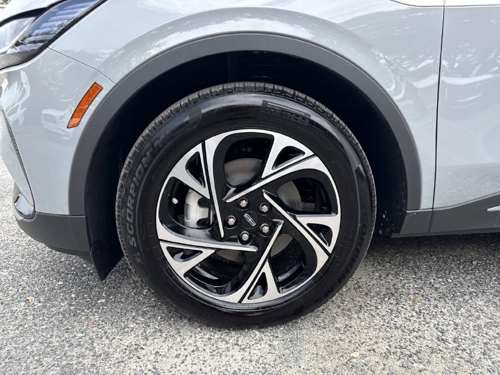 New 2026 Lincoln Nautilus Premier AWD/4WD image 10