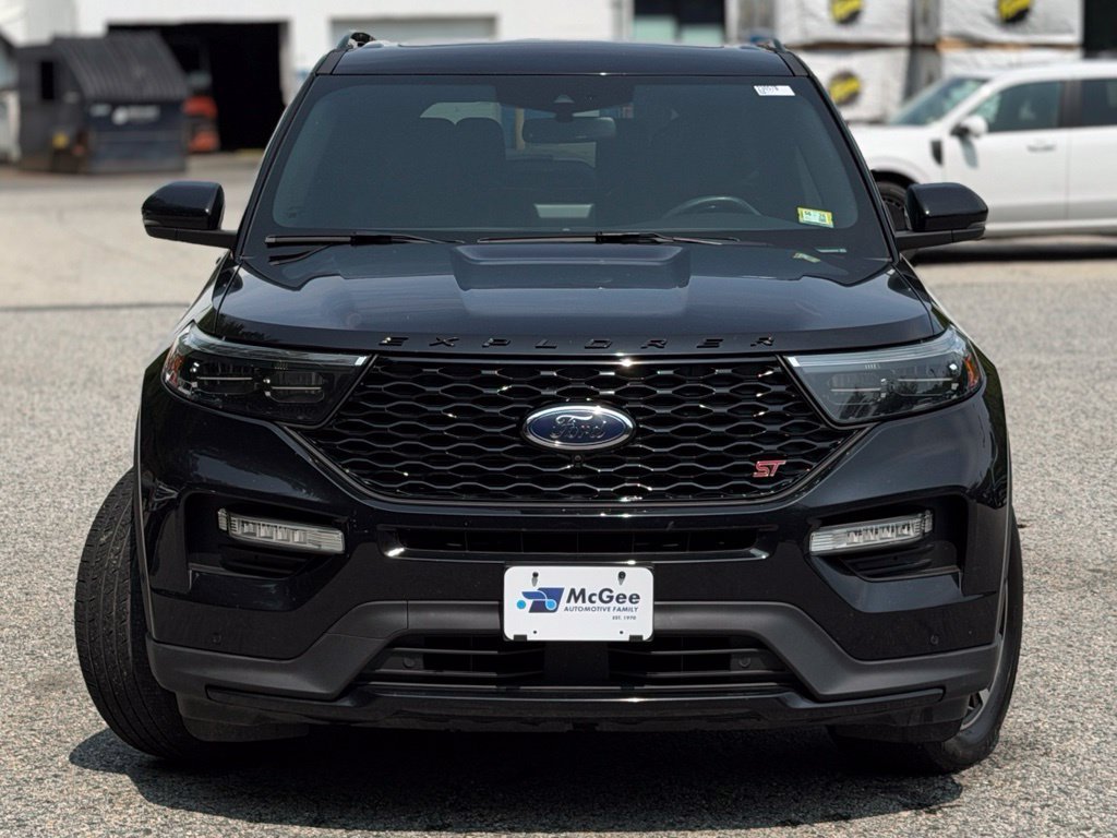 Used 2020 Ford Explorer ST w/ Premium Technology Package AWD/4WD image 2
