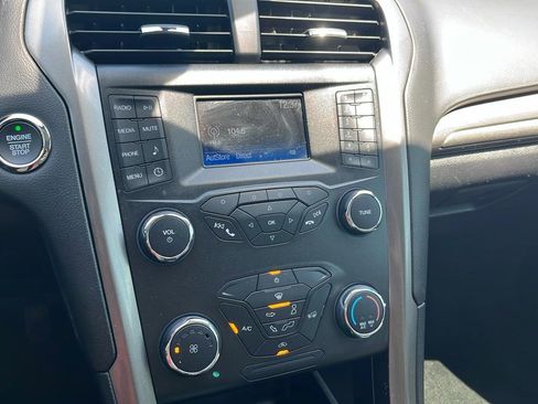 Used 2019 Ford Fusion S image 13