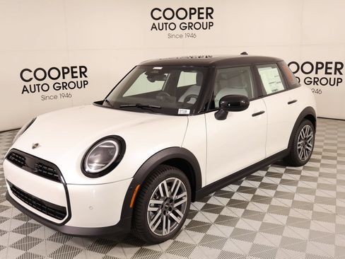New 2026 MINI Cooper 4-Door Hardtop FWD image 10