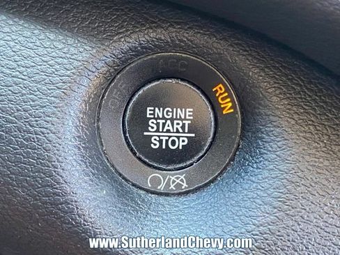 Used 2019 Jeep Cherokee Limited w/ Technology Group AWD/4WD image 22