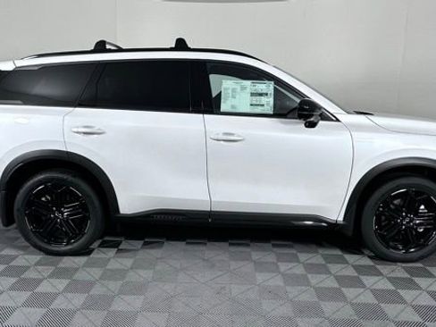 Certified 2026 INFINITI QX60 Sport w/ Dark Cargo Package AWD/4WD image 8