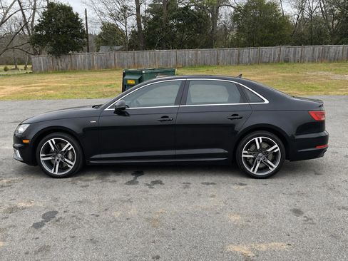 Used 2019 Audi A4 2.0T Premium Plus AWD/4WD image 4