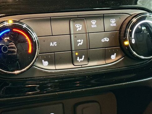 Used 2022 Buick Encore GX Preferred w/ Cold Weather Comfort Package image 20