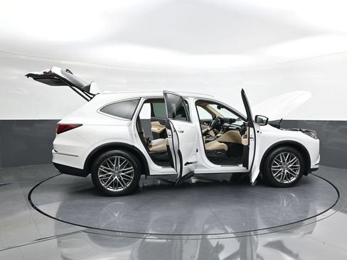 Used 2023 Acura MDX SH-AWD w/ Advance Package image 36