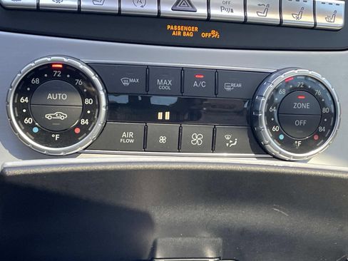 Used 2015 Mercedes-Benz SL 63 AMG w/ Driver Assistance Package image 56