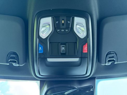 New 2026 RAM 2500 Tradesman AWD/4WD image 30