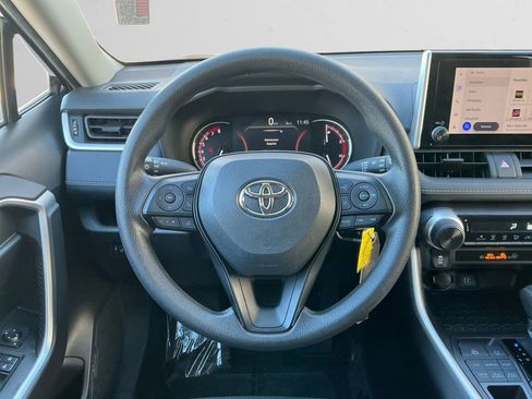 Used 2024 Toyota RAV4 LE image 12