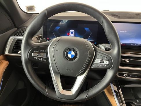 Used 2024 BMW X5 xDrive40i w/ Parking Assistance Package image 12