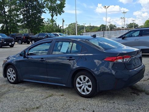 Used 2025 Toyota Corolla LE FWD image 6