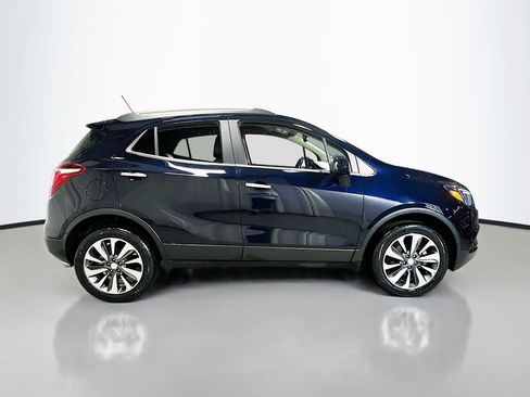 Used 2022 Buick Encore Preferred w/ Safety Package image 9