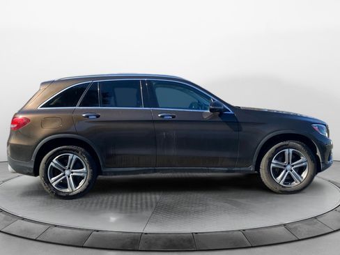 Used 2016 Mercedes-Benz GLC 300 4MATIC image 8
