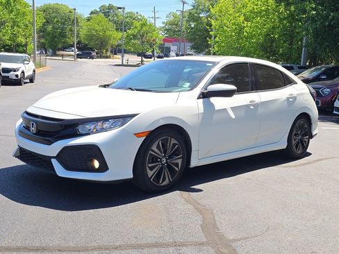Used 2018 Honda Civic EX image 7