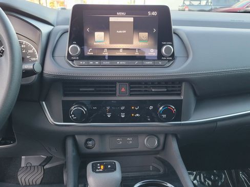 New 2026 Nissan Rogue S image 9