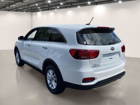 Used 2020 Kia Sorento LX AWD/4WD image 6
