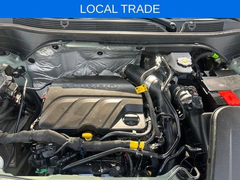 Certified 2024 Chevrolet Trax RS w/ Sunroof Package FWD image 32