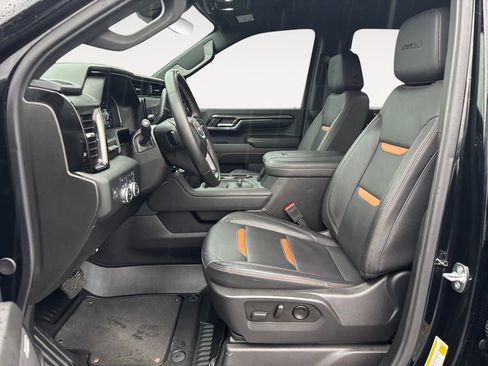 Used 2024 GMC Sierra 2500 AT4 w/ AT4 Premium Plus Package image 17