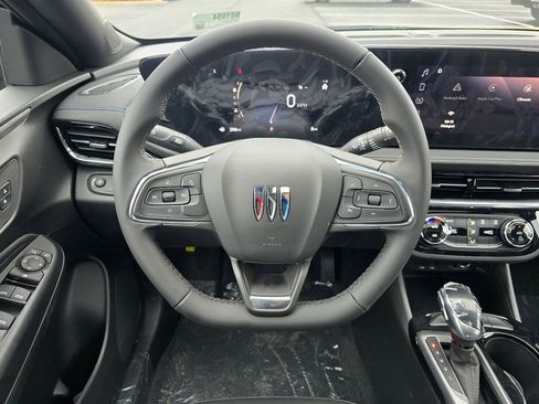 New 2026 Buick Envista Sport Touring image 28