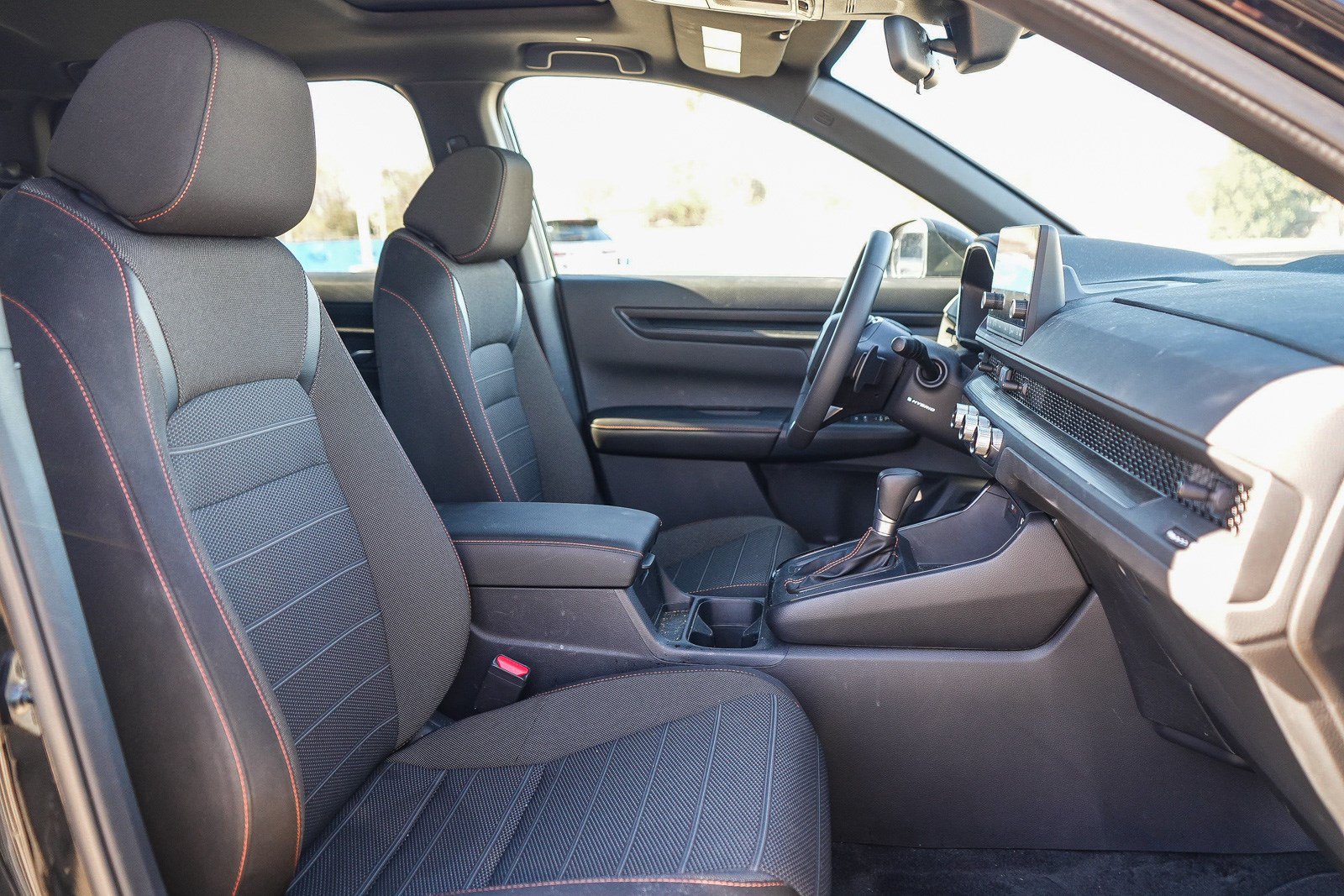 Used 2025 Honda CR-V Sport image 17