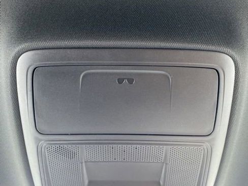 New 2025 Buick Enclave Preferred w/ LPO, Floor Liner Package image 29