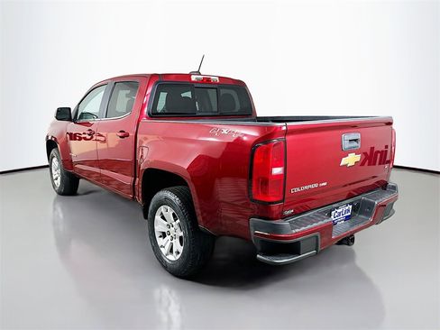 Used 2020 Chevrolet Colorado LT w/ LT Convenience Package image 5