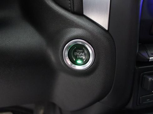 Used 2021 GMC Sierra 1500 SLT image 45