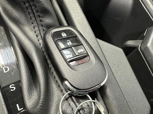 Certified 2023 Honda Accord EX image 29