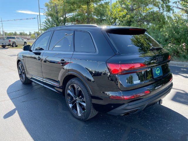 Used 2025 Audi Q7 3.0T Prestige w/ Prestige Package AWD/4WD image 3