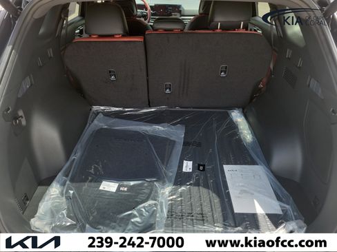 New 2026 Kia Sportage SX FWD image 10