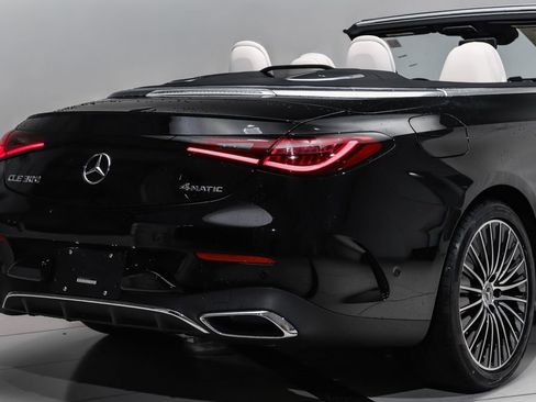New 2026 Mercedes-Benz CLE 300 4MATIC Cabriolet image 4