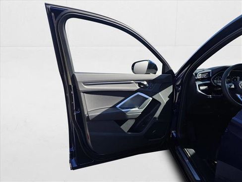New 2025 Audi Q3 2.0T Premium w/ Convenience Package image 12