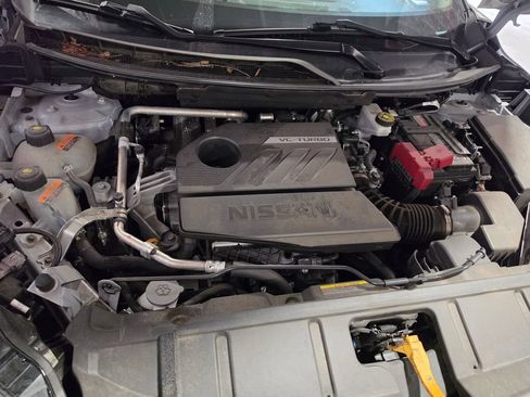 Used 2023 Nissan Rogue SV FWD image 9