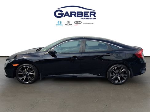Used 2019 Honda Civic Sport image 2