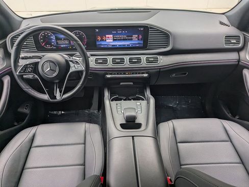 Used 2025 Mercedes-Benz GLE 350 4MATIC w/ AMG Line Exterior image 17