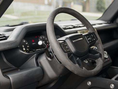 Used 2024 Land Rover Defender 110 Carpathian Edition AWD/4WD image 9
