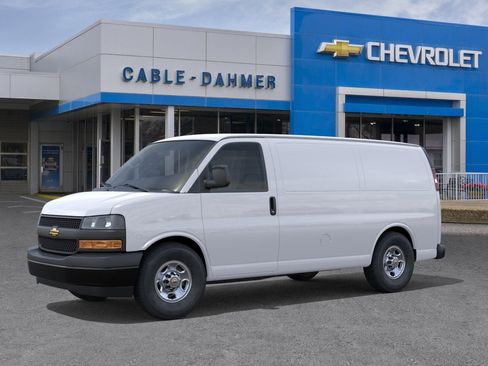 New 2026 Chevrolet Express 2500 RWD image 2