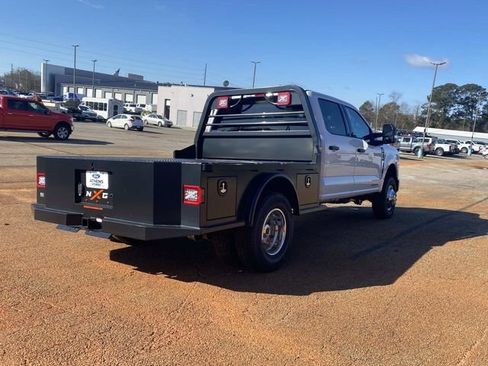 New 2026 Ford F350 XLT AWD/4WD image 3