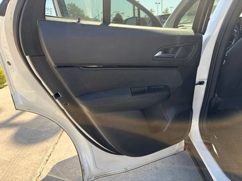 Used 2025 Honda Prologue EX image 17