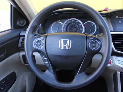 Used 2015 Honda Accord EX image 12