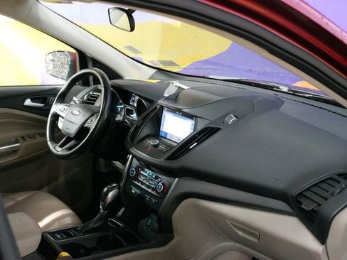 Used 2019 Ford Escape SEL w/ Sun & Style Package AWD/4WD image 12