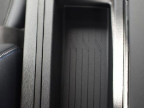 New 2025 Chevrolet Equinox EV LT FWD image 24